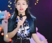 小姐姐演唱,演绎青春旋律